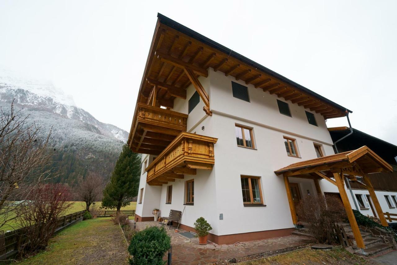 Quellenhof Apartamento Oberlängenfeld Exterior foto